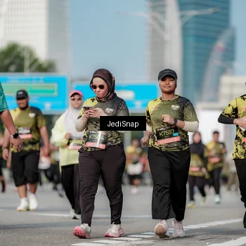 Runner Photo 6835222