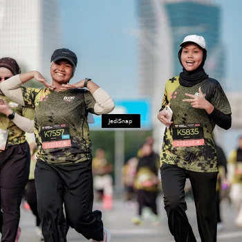 Runner Photo 6835235