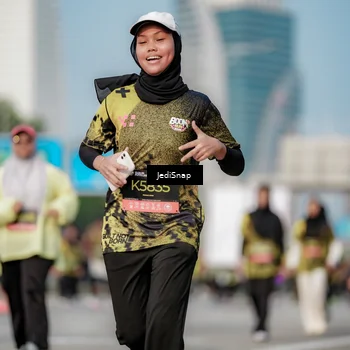 Runner Photo 6835236