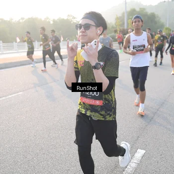 Runner Photo 6835237