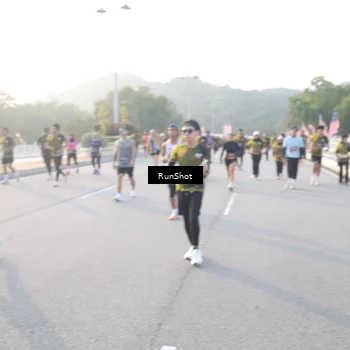 Runner Photo 6835242