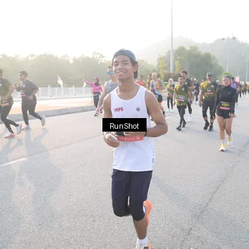 Runner Photo 6835245