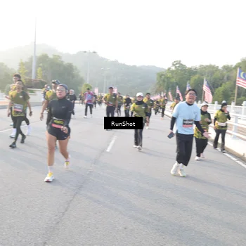 Runner Photo 6835265