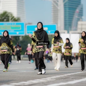 Runner Photo 6835267