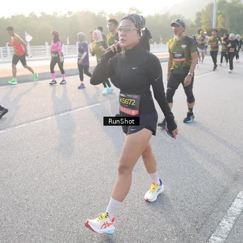 Runner Photo 6835303