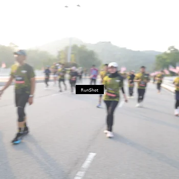 Runner Photo 6835315