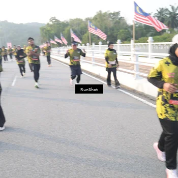 Runner Photo 6835324