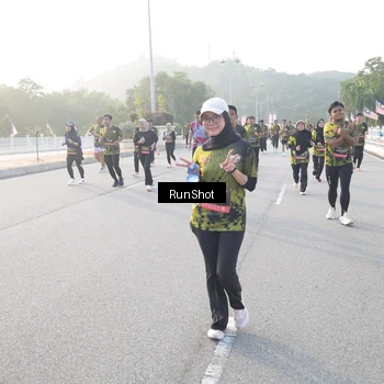 Runner Photo 6835325