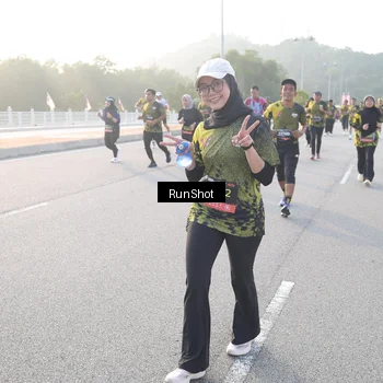 Runner Photo 6835336