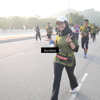 Runner Photo 6835337