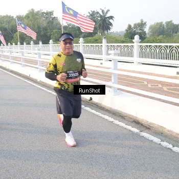 Runner Photo 6835343