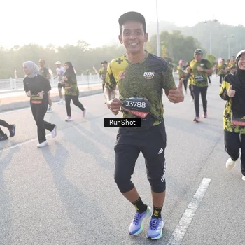 Runner Photo 6835361