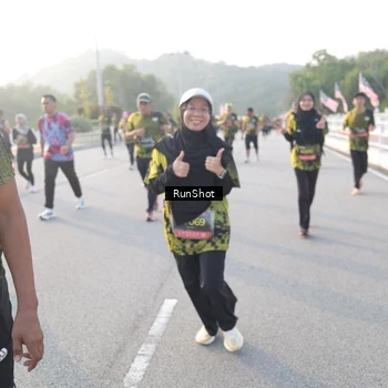 Runner Photo 6835365
