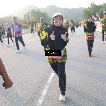 Runner Photo 6835369