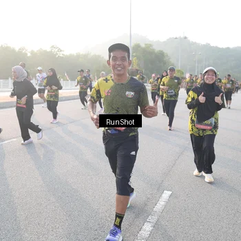 Runner Photo 6835372