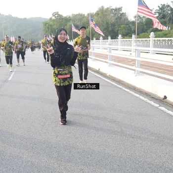 Runner Photo 6835388