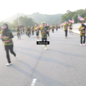 Runner Photo 6835396