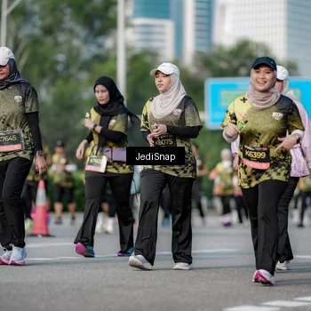 Runner Photo 6835402