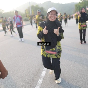 Runner Photo 6835403