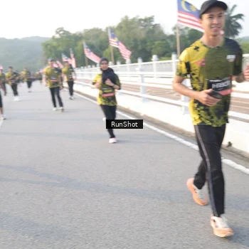 Runner Photo 6835407