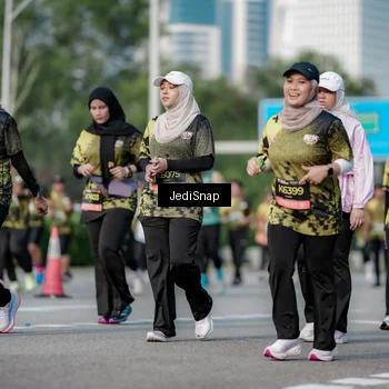 Runner Photo 6835419