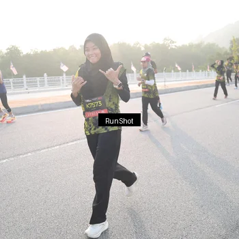 Runner Photo 6835424