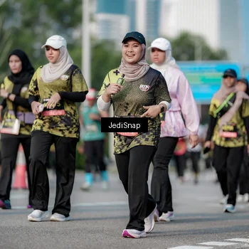 Runner Photo 6835429