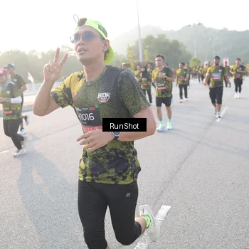 Runner Photo 6835430