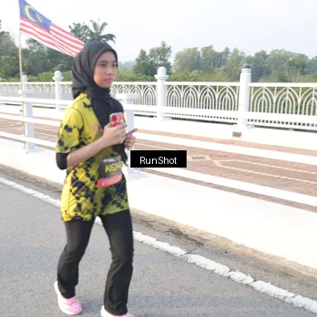 Runner Photo 6835441