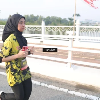 Runner Photo 6835452