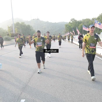 Runner Photo 6835469