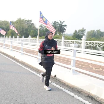 Runner Photo 6835491