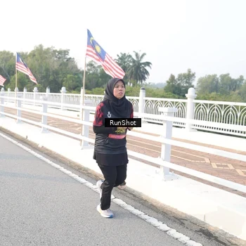 Runner Photo 6835492
