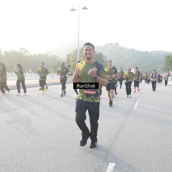 Runner Photo 6835503