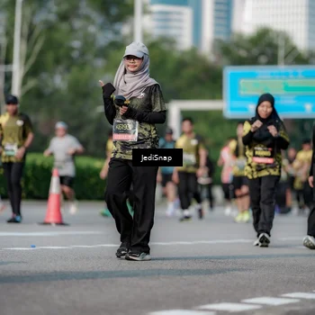Runner Photo 6835510