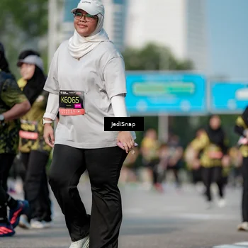 Runner Photo 6835513
