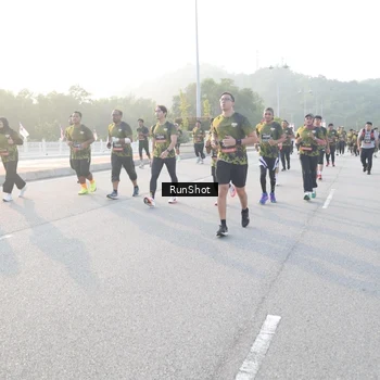 Runner Photo 6835516