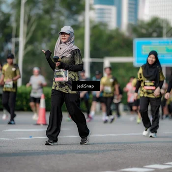 Runner Photo 6835518
