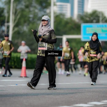 Runner Photo 6835524