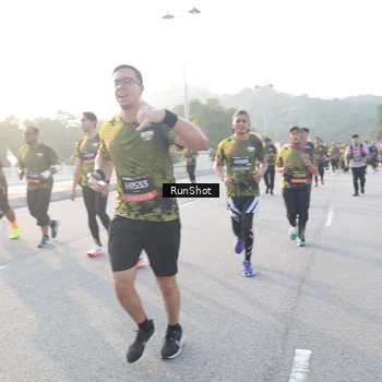 Runner Photo 6835526