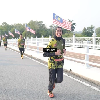 Runner Photo 6835538