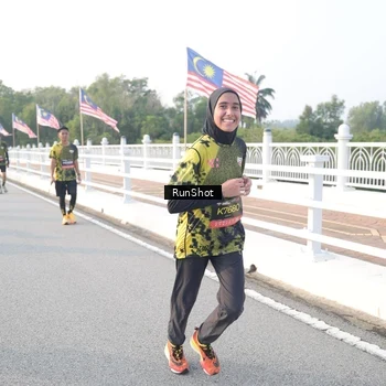 Runner Photo 6835539