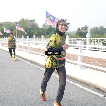 Runner Photo 6835541