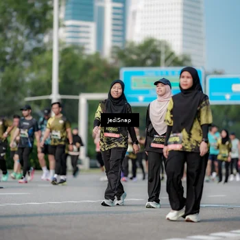 Runner Photo 6835544