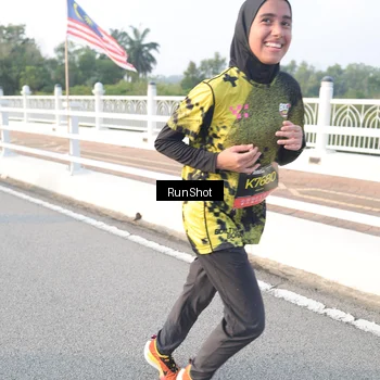 Runner Photo 6835550