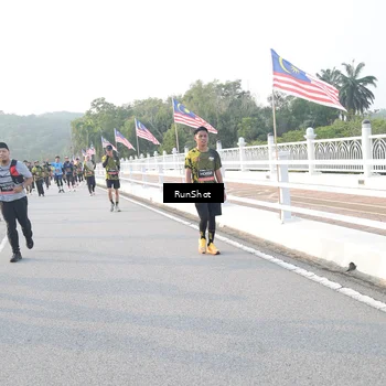 Runner Photo 6835561