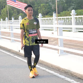 Runner Photo 6835562