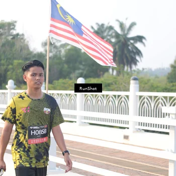 Runner Photo 6835571