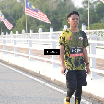 Runner Photo 6835572