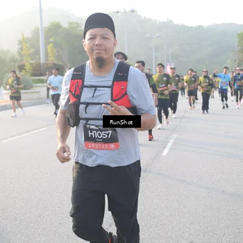 Runner Photo 6835578